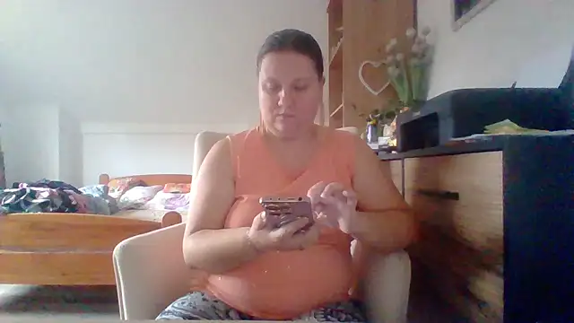 ReifeVenna online show from 09-24-25, 02:56