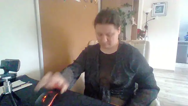 ReifeVenna online show from 12-20-24, 09:54