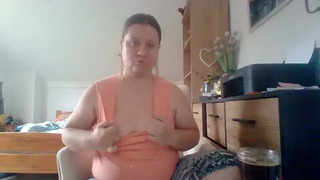 ReifeVenna online show from 09-23-25, 08:43