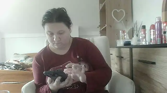 ReifeVenna online show from 02-06-25, 10:58