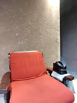 Chocolate factory man online show from 04-18-26, 04:48