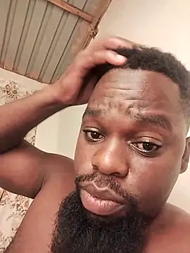 Chocolate factory man online show from 02-15-26, 02:45