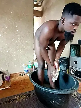 Chocolate factory man online show from 01-10-26, 09:59