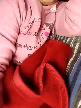 Snapshot of SAXYTannuja chatting on 01-11-25, 11:34 SAXYTannuja online show from 01-11-25, 11:34