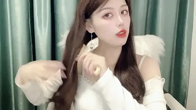 HOHO111111 online show from 12-05-24, 03:44