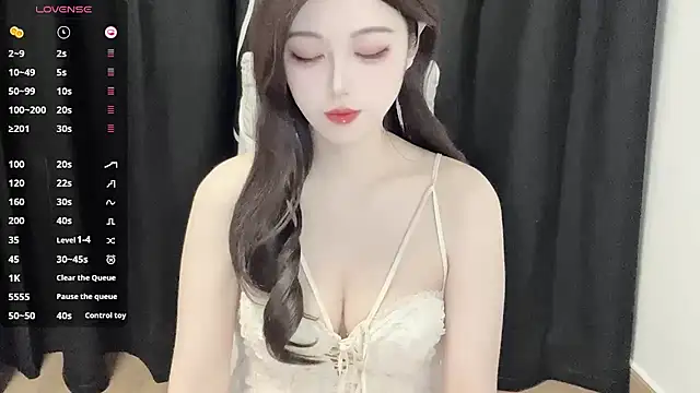 HOHO111111 online show from 02-18-25, 04:25