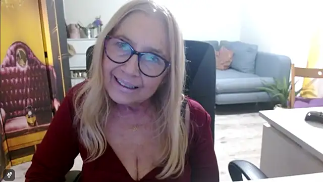 sofia xkiss online show from 01-05-26, 06:00