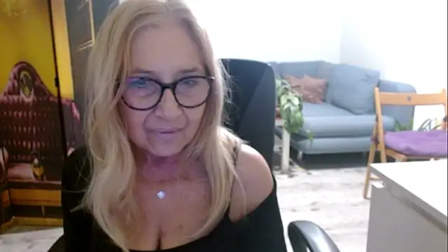 sofia xkiss online show from 12-19-25, 02:41