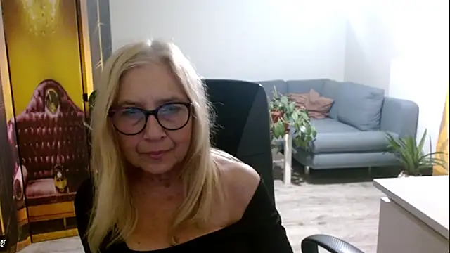 sofia xkiss online show from 11-26-25, 02:50