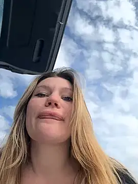 justmila online show from 01-15-26, 12:19