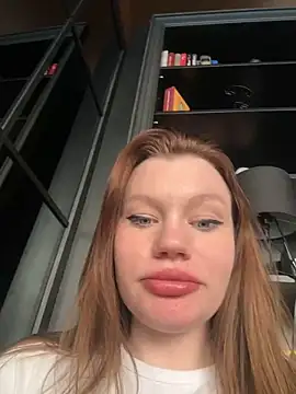 Snapshot of justmila chatting on 02-19-25, 02:55 justmila online show from 02-19-25, 02:55
