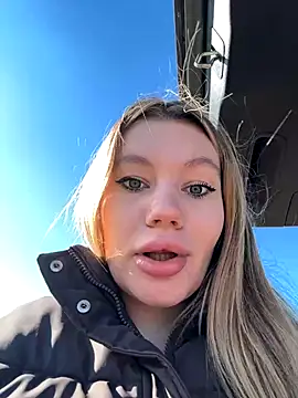 justmila online show from 11-04-25, 10:41