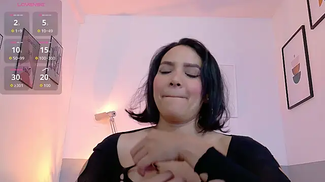 Snapshot of Sluttyandmature chatting on 06-14-26, 06:53 Sluttyandmature online show from 06-14-26, 06:53