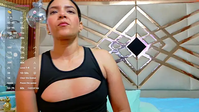 Sluttyandmature online show from 03-06-26, 12:44