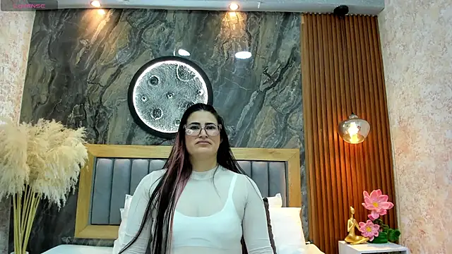BellaPeers  online show from 04-25-26, 11:46
