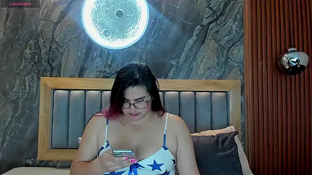 BellaPeers  online show from 10-26-25, 12:16