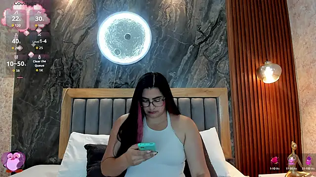 BellaPeers  online show from 09-10-25, 12:04