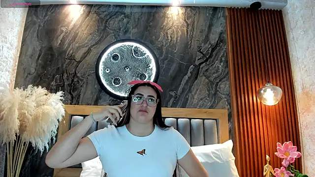 BellaPeers  online show from 04-29-26, 10:52