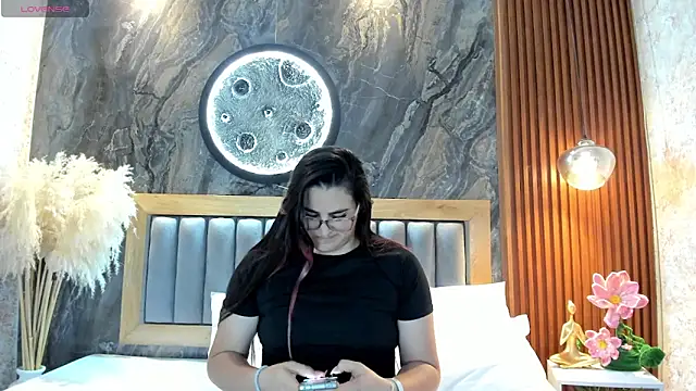 BellaPeers  online show from 04-27-26, 10:35