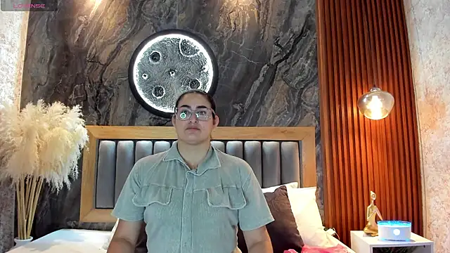 BellaPeers  online show from 05-20-26, 11:40