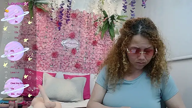 BLONDE SEXYHOT online show from 03-22-25, 05:49