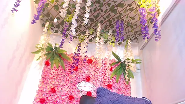 BLONDE SEXYHOT online show from 03-20-26, 04:19