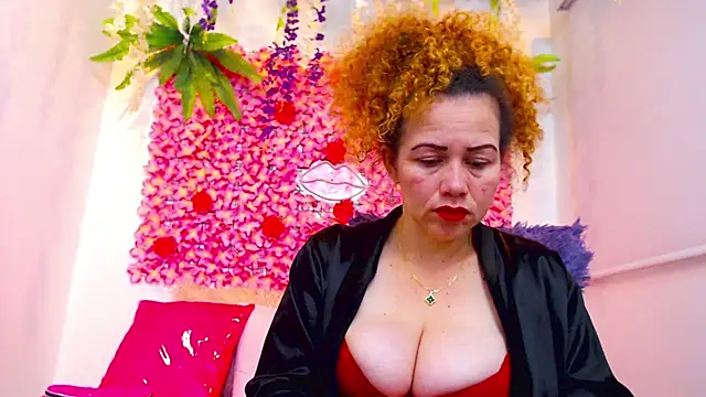 BLONDE SEXYHOT online show from 11-15-25, 06:34