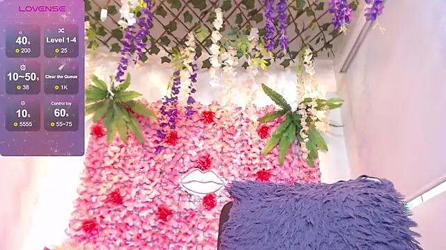 BLONDE SEXYHOT online show from 03-13-26, 04:45