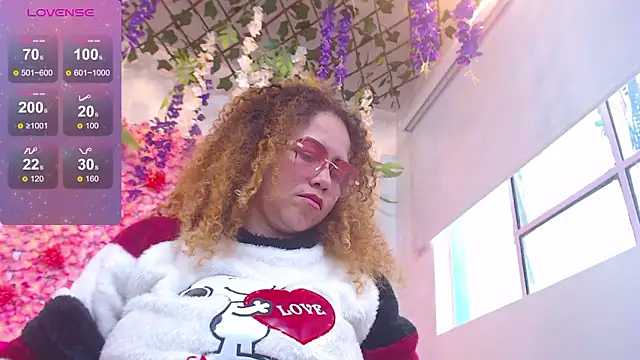 BLONDE SEXYHOT online show from 03-11-26, 06:24