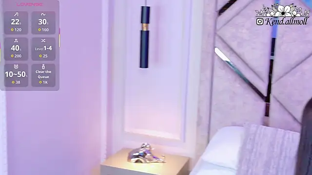 Kendall-Moll online show from 11-18-25, 01:21