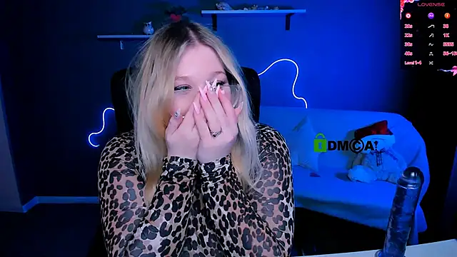 juli kisss online show from 03-04-25, 03:48