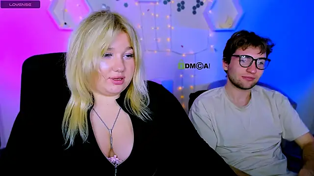 juli kisss online show from 11-07-25, 01:32