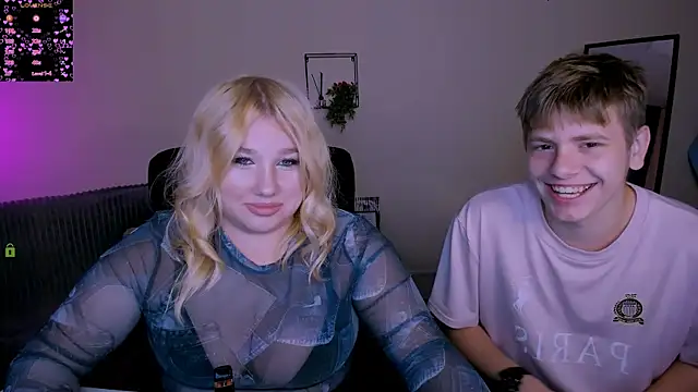 juli kisss online show from 09-11-25, 07:14