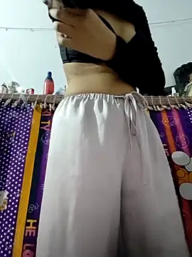 catreena online show from 10-04-25, 07:04