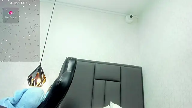 MAILYLOVE1 online show from 02-04-25, 03:36