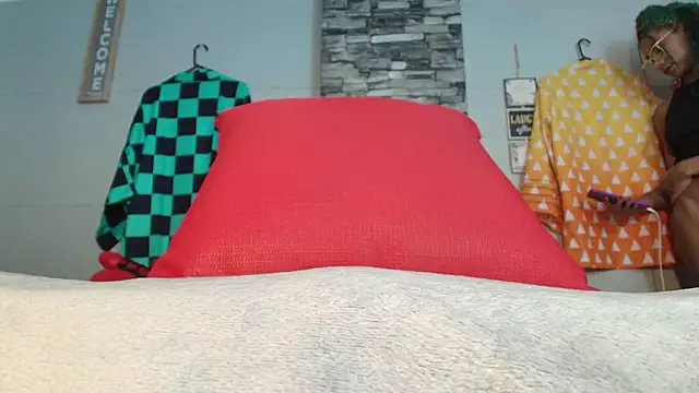 sofia fer online show from 02-11-26, 02:33