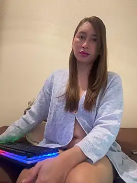 cieloadriano2024 online show from 11-21-25, 02:05