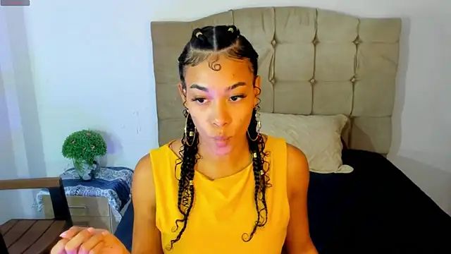 Snapshot of sasha_fox00 chatting on 02-10-25, 12:19 sasha fox00 online show from 02-10-25, 12:19