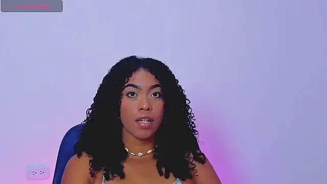 Snapshot of sasha_fox00 chatting on 02-04-26, 07:03 sasha fox00 online show from 02-04-26, 07:03