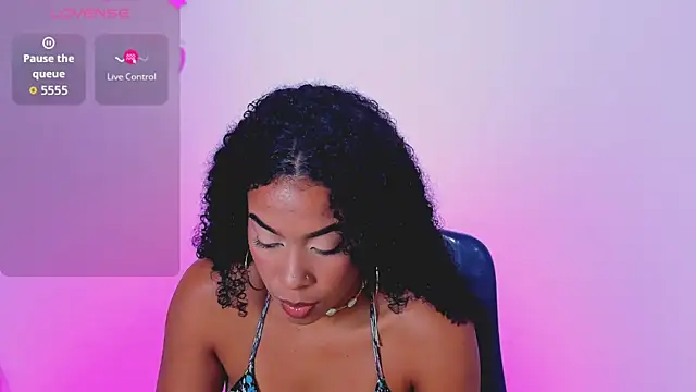 Snapshot of sasha_fox00 chatting on 02-01-26, 05:38 sasha fox00 online show from 02-01-26, 05:38