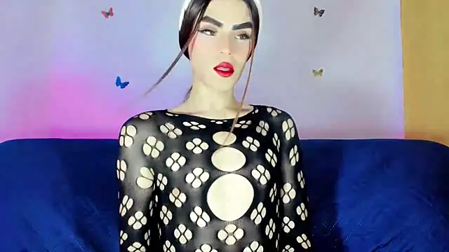 TatiGil online show from 05-10-26, 09:05