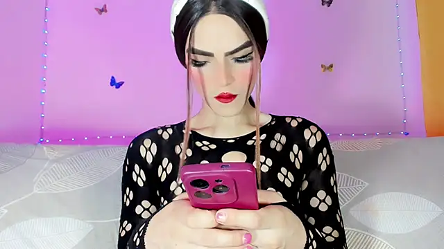 TatiGil online show from 05-15-26, 04:38