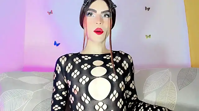 TatiGil online show from 04-05-26, 01:18