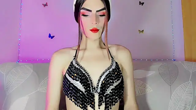 Snapshot of TatiGil chatting on 07-04-26, 08:57 TatiGil online show from 07-04-26, 08:57