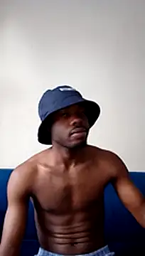 Snapshot of kinglorad chatting on 10-21-25, 01:32 kinglorad online show from 10-21-25, 01:32