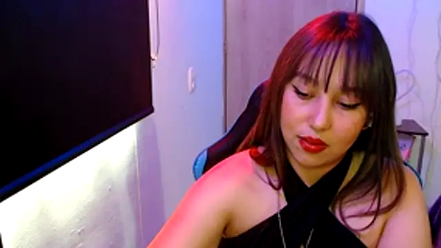 Skarlet Adams28 online show from 05-13-26, 06:26