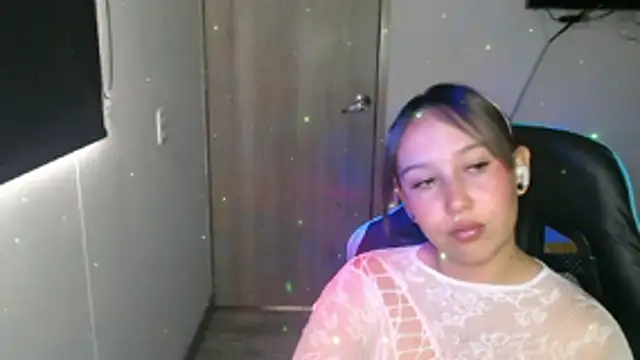 Skarlet Adams28 online show from 03-04-26, 09:11