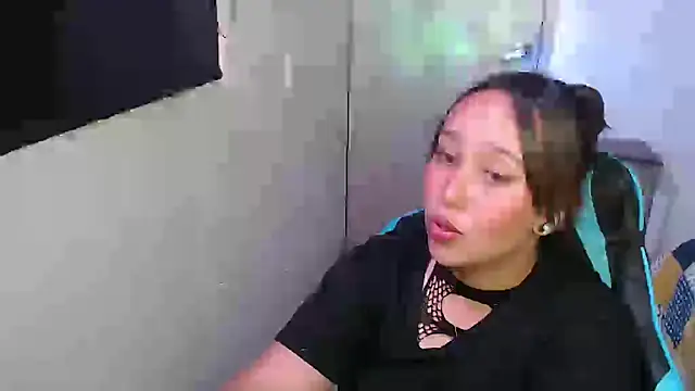 Skarlet Adams28 online show from 03-19-26, 09:04