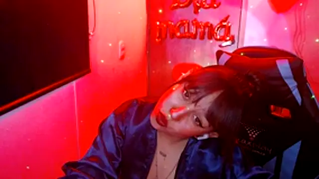 Skarlet Adams28 online show from 05-08-26, 10:02