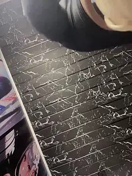 Snapshot of Thyana_LS chatting on 02-28-25, 01:14 Thyana LS online show from 02-28-25, 01:14